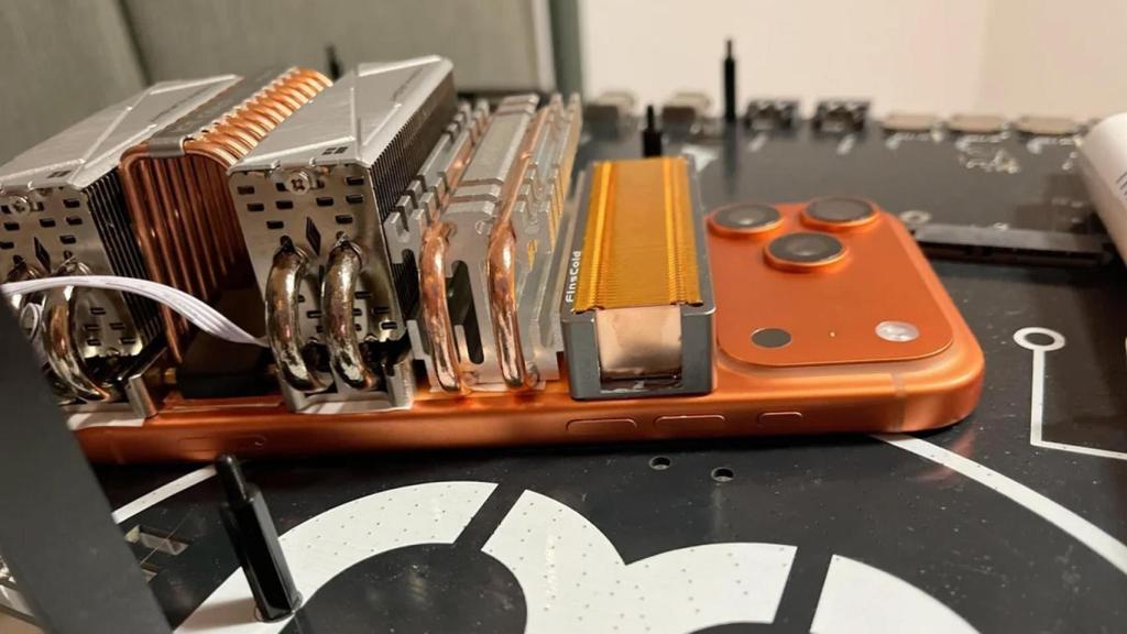 iPhone 17 Pro Max 'frankestein'.