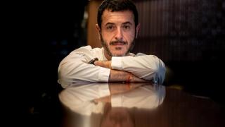 El chef Ricard Camarena, en la cocina de su restaurante.