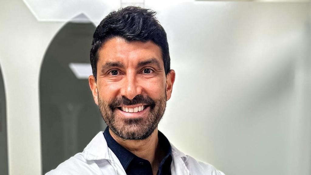 Felipe del Valle, coordinador del servicio de Nutrición del Hospital Quirónsalud Sagrado Corazón y del Centro de Excelencia en el Tratamiento de la Obesidad