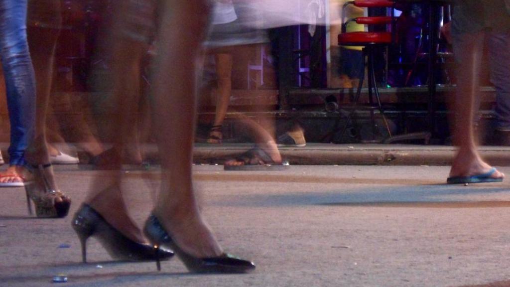 Una zona concurrida donde la prostitución es frecuente.