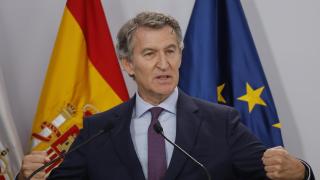 El presidente del Partido Popular, Alberto Núñez Feijóo, durante la segunda jornada VII Foro La Toja-Vínculo Atlántico este viernes en O Grove (Pontevedra)