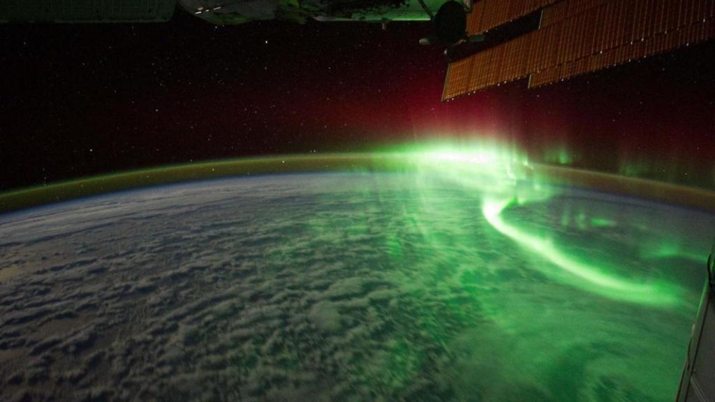 Aurora boreal vista desde la ISS