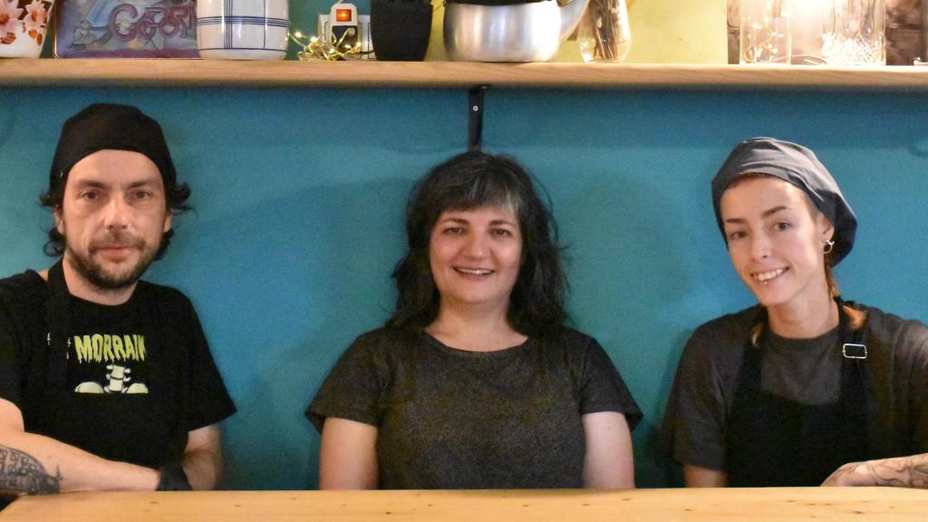 Equipo de A Porta Verde, en Santiago.