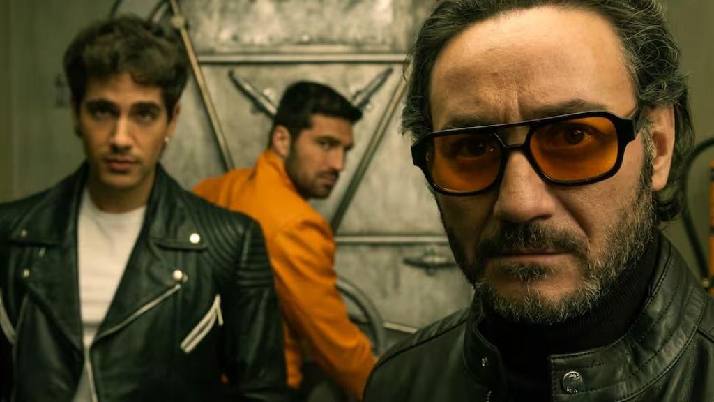 Carlos Santos, en una serie.