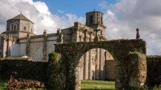 Monasterio de Monfero