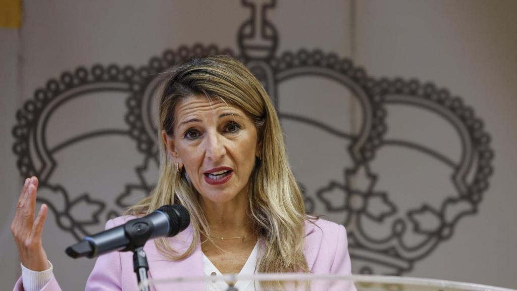 La vicepresidenta segunda del Gobierno, Yolanda Díaz, durante una rueda de prensa posterior a su reunión con los alcaldes de los municipios afectados por la dana. Europa Press / Rober Solsona