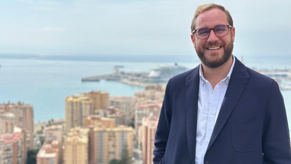 Castellví posa para esta entrevista.