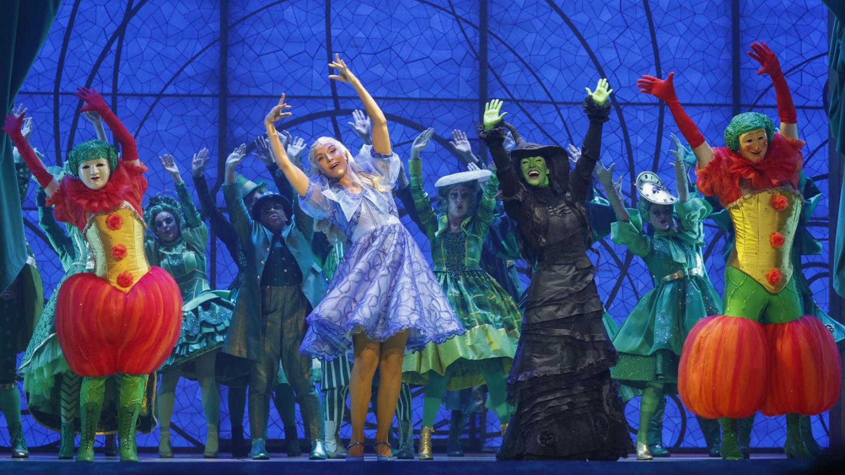 Una escena de 'Wicked', en el Nuevo Teatro Alcalá de Madrid. Foto: J. P. Gandul / EFE