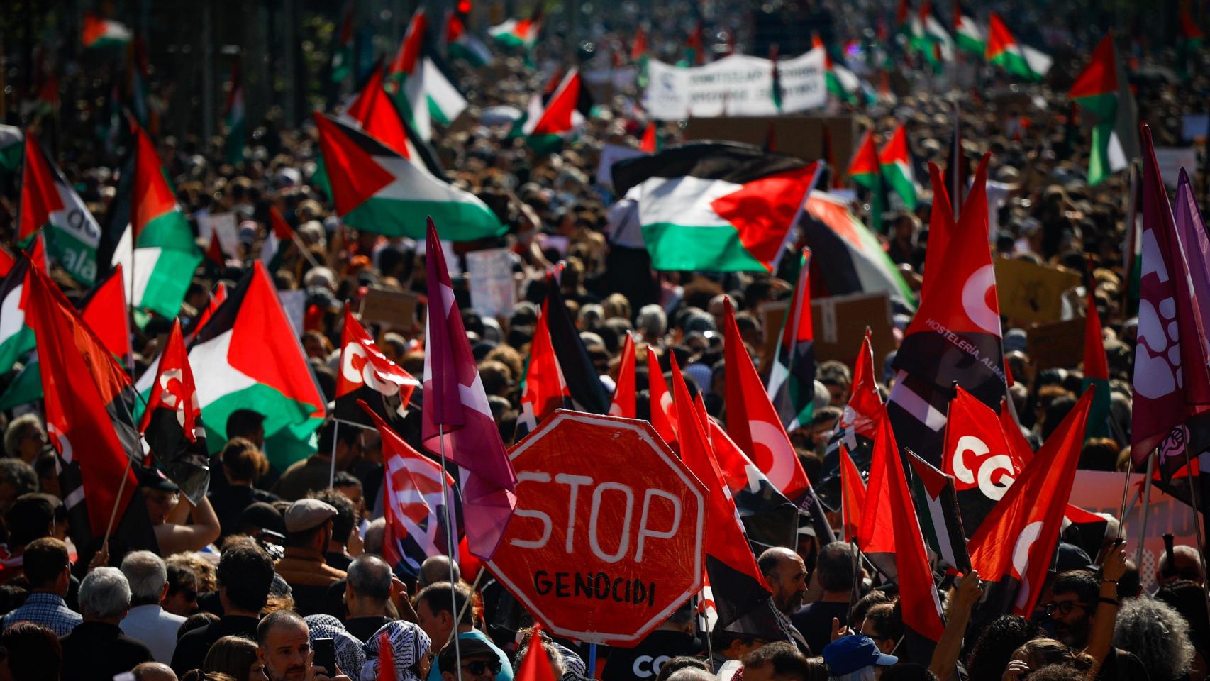La manifestación en apoyo a Palestina, a 4 de octubre de 2025, en Barcelona