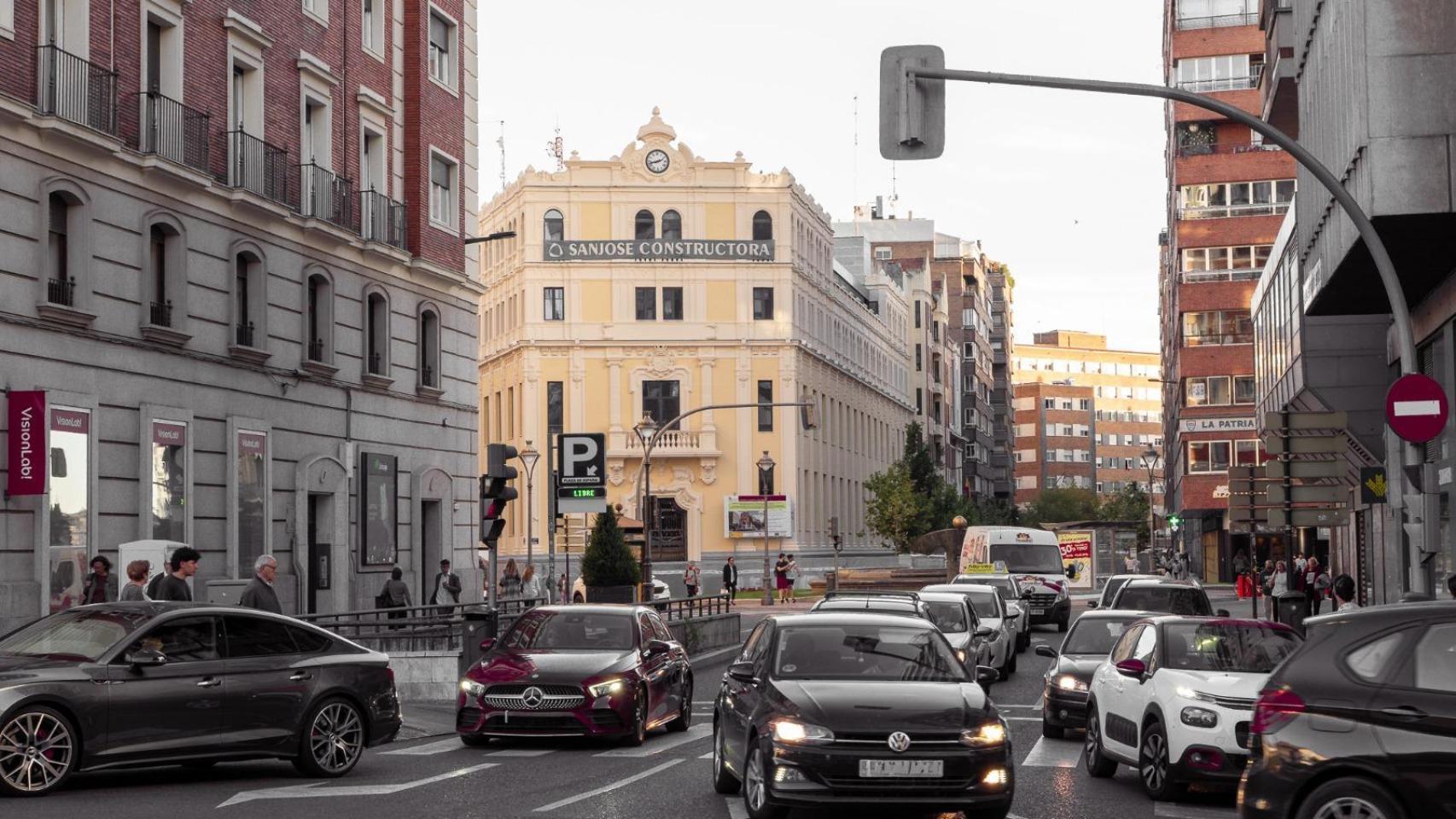 La Plaza de Madrid afronta seis semanas de cortes de tráfico por las obras de Aquavall