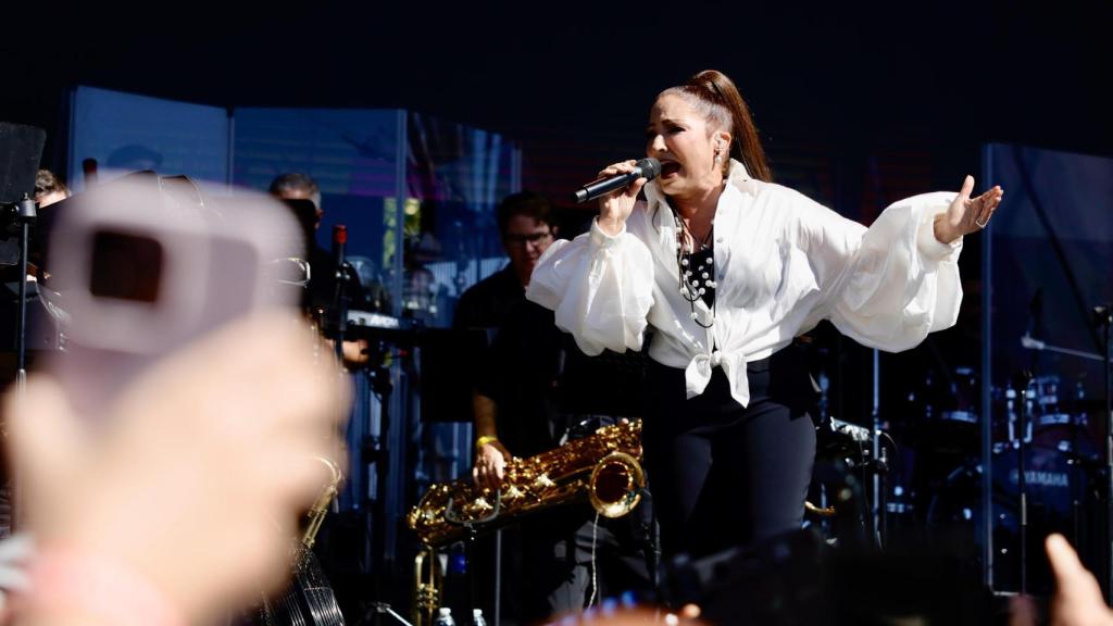 La cantante cubana, Gloria Estefan, este domingo en la Plaza de Colón.