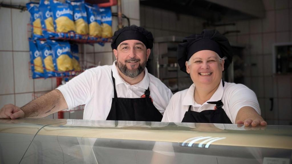 Sonia y Benjamín, con una sonrisa.