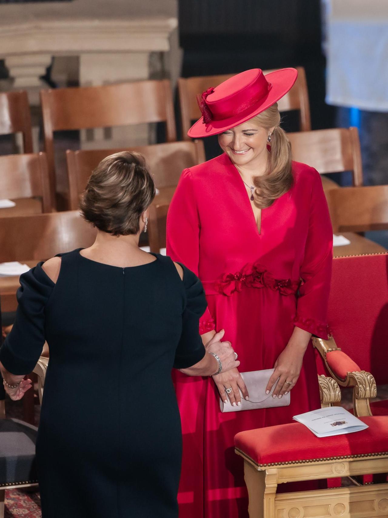 El emotivo gesto de María Teresa con Stéphanie.