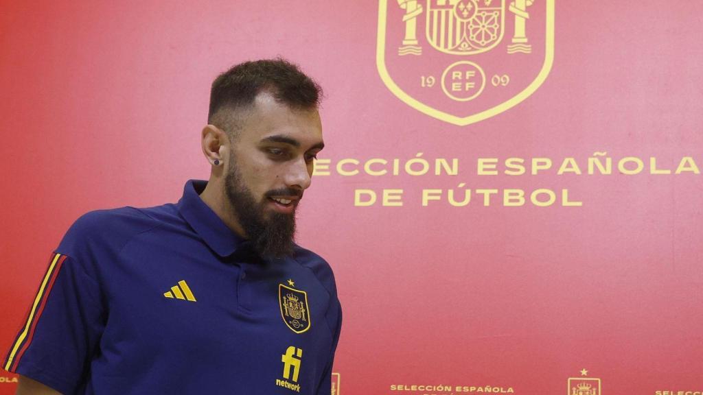 Borja Iglesias, en la última concentración que estuvo con la Selección.