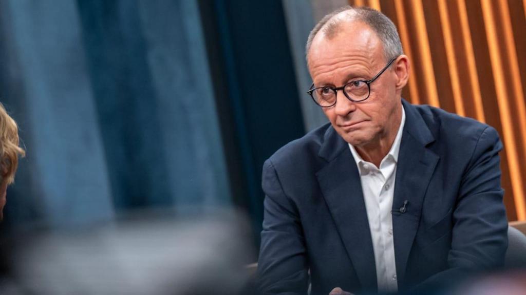 O chanceler alemão Friedrich Merz neste domingo durante sua entrevista.