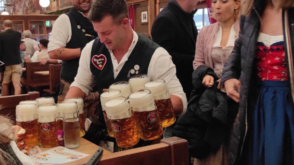Camarero del Oktoberfest.