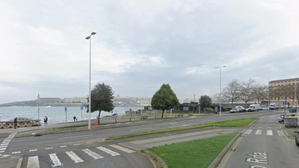 Cruce entre Paseo de Ronda y San Roque en A Coruña.