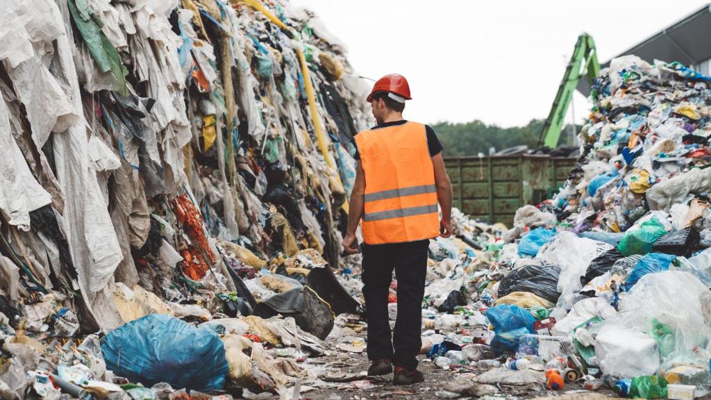 Vertedero de textil.