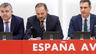 El PSOE eliminó en 2020 el pago de los gastos en efectivo, pero todavía lo mantienen en los ministerios