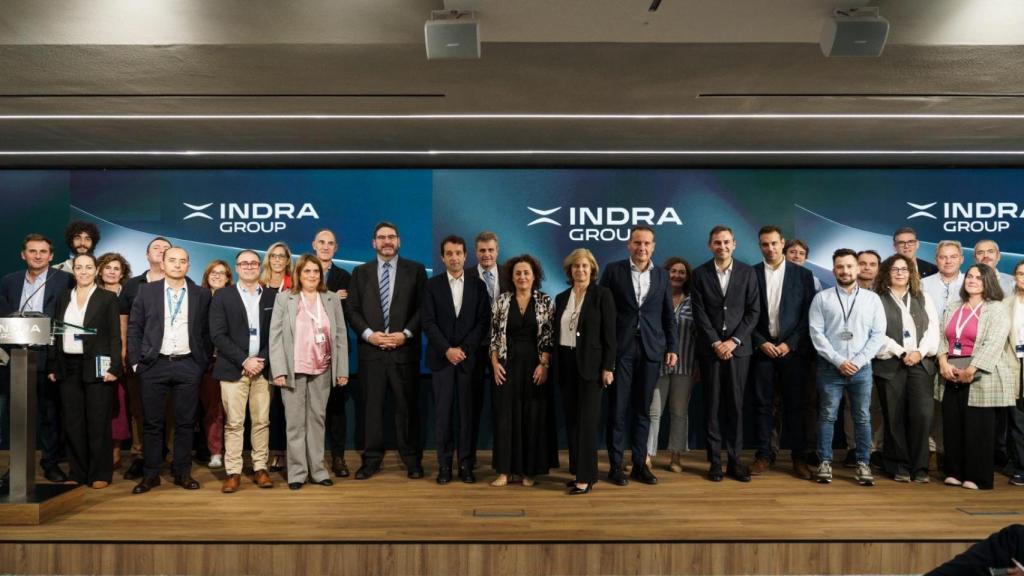 Foto de familia con los directores de centros de Formación Profesional (FP) de toda España.