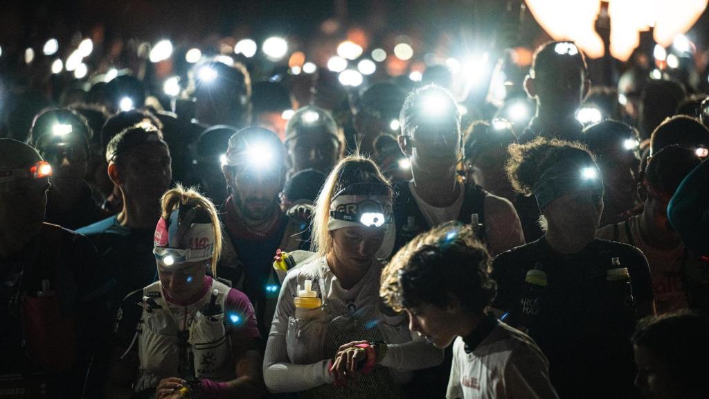 Los corredores de la Salomon Ultra Pirineu 100K instantes antes de la salida.