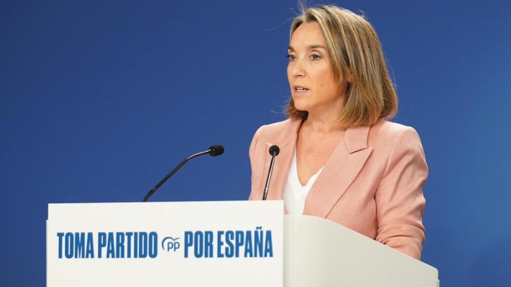 Cuca Gamarra, vicesecretaria de Regeneración Institucional del PP, en rueda de prensa.