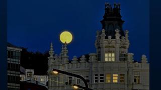 Luna del Cazador en A Coruña