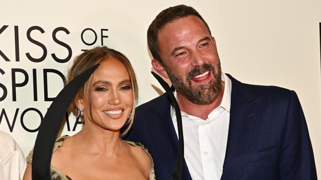Jennifer Lopez y Ben Affleck, en la première de 'Kiss of the Spider Woman' en Nueva York el 6 de octubre de 2025.