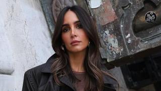 Rocío Osorno con un pantalón de cuadros de Zara.