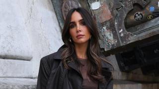 Rocío Osorno con un pantalón de cuadros de Zara.