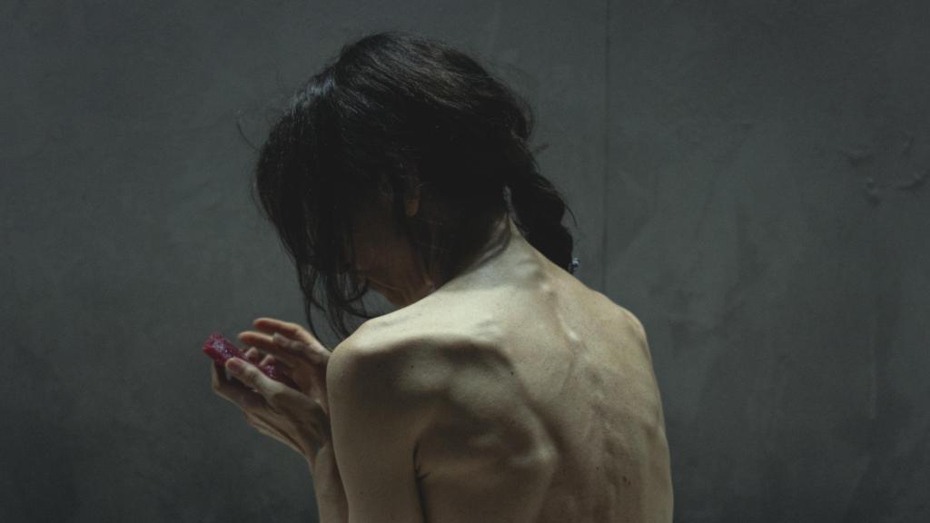 Monica Piseddu es Yeonghye, la protagonista de 'La vegetariana'. Foto: Andrea Pizzalis