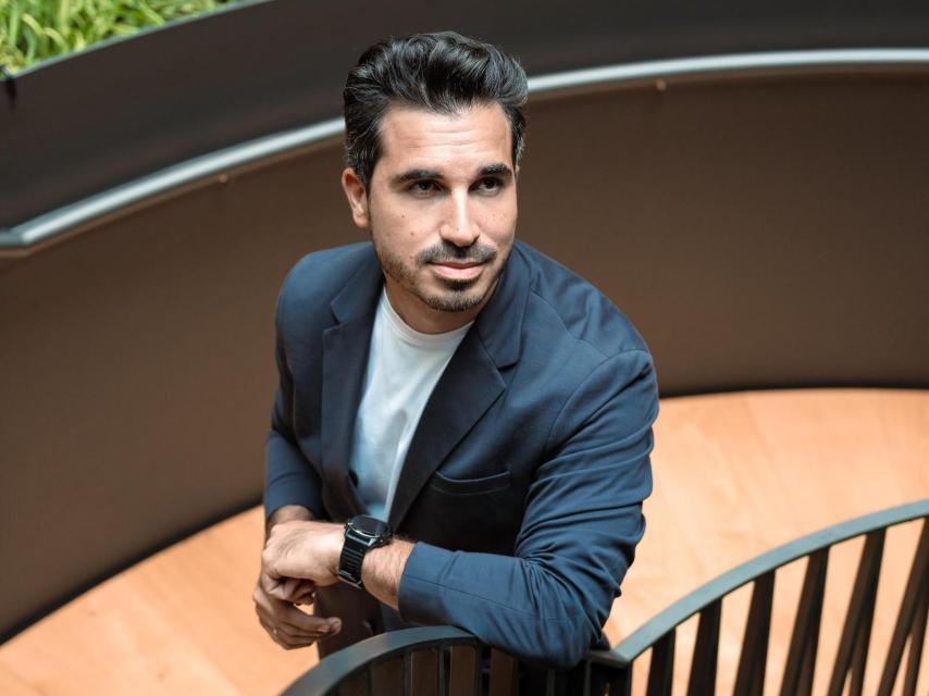 Castillo cree que la gran literatura siempre ha dado su espacio a la complejidad femenina, como en Los renglones torcidos de Dios.