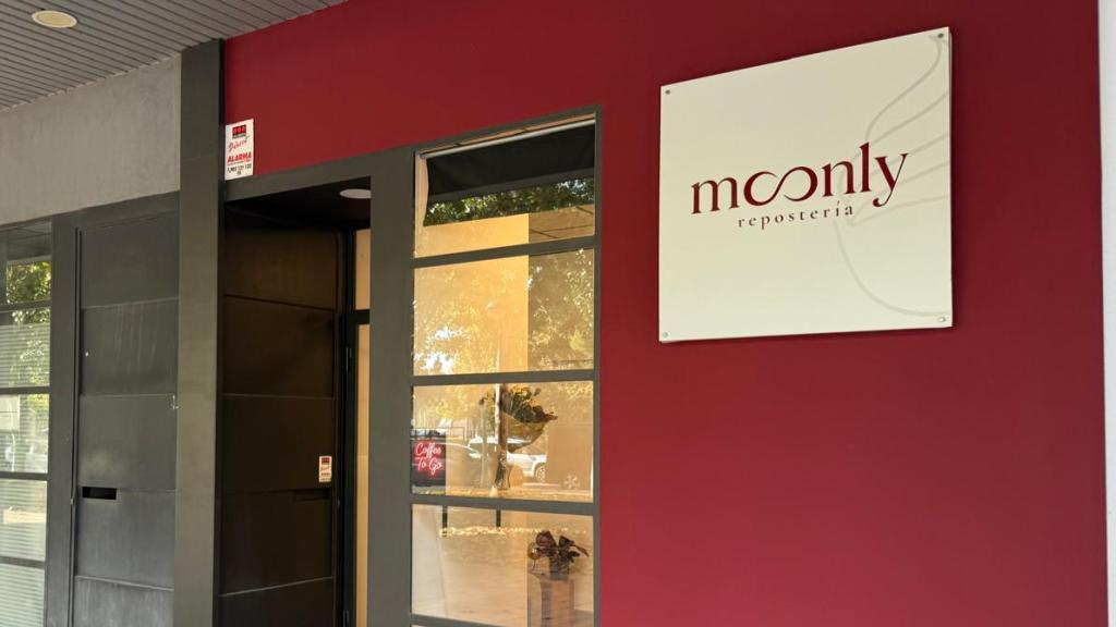 Moonly Repostería.