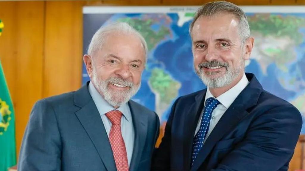 El presidente de Telefónica, Marc Murtra, y el presidente de Brasil, Luiz Inácio Lula da Silva