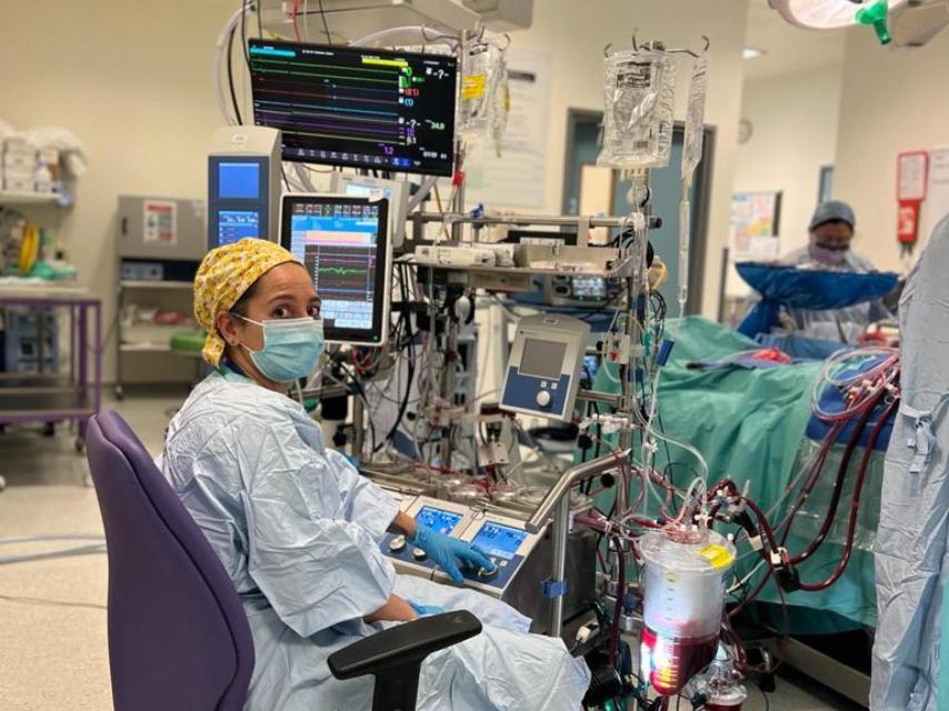 Nerea en la sala de operaciones