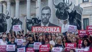 Firmantes de la ILP que propone la derogación de la tauromaquia como patrimonio cultural.