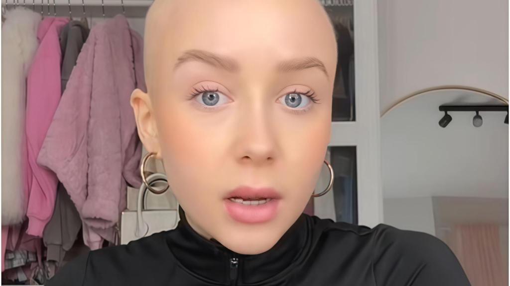 La joven sabe cuál es su verdadera preocupación.