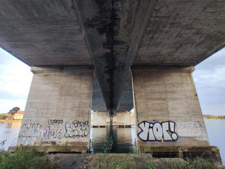 Estructuras del puente de A Pasaxe.