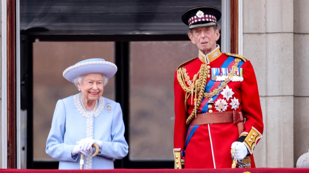Eduardo de Kent estaba muy unido a su prima, la reina Isabel II de Inglaterra.