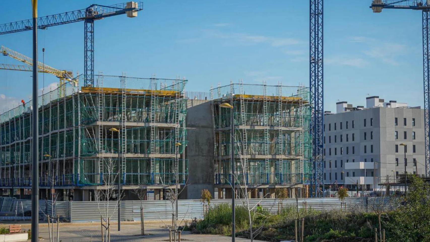 Imagen de una de las construcciones en Palmas Altas.