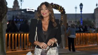 Raquel Bollo posando a la salida de un concierto.