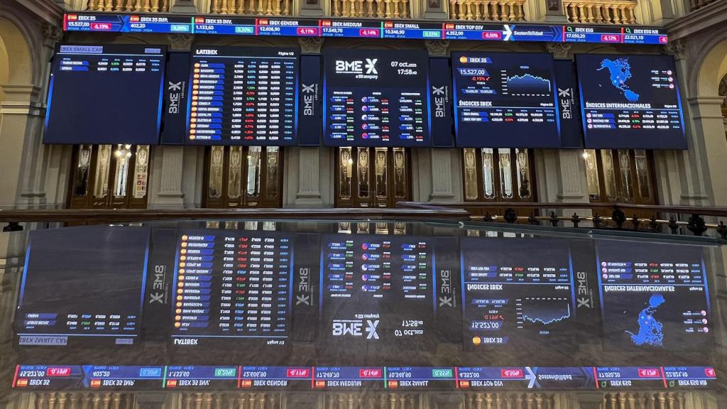 Interior del Palacio de la Bolsa de Madrid.