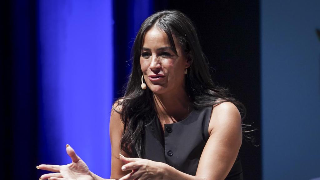 Begoña Villacís, directora ejecutiva de Spain DC, durante su intervención en la segunda jornada del III Foro Económico Español en Ceuta.