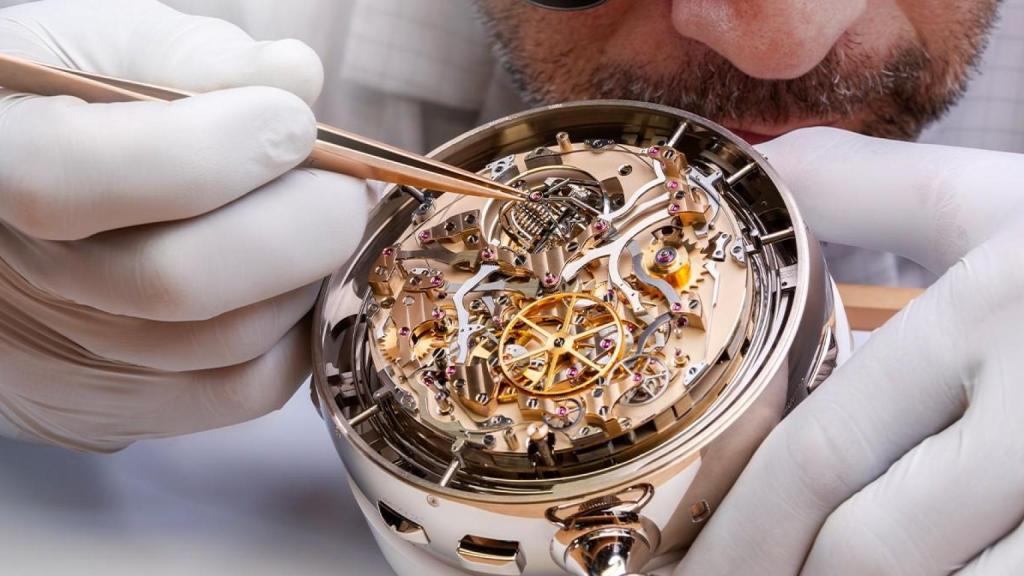 El interior de un reloj de alta complejidad, el Vacheron Constantin Berkley Grand Complication.