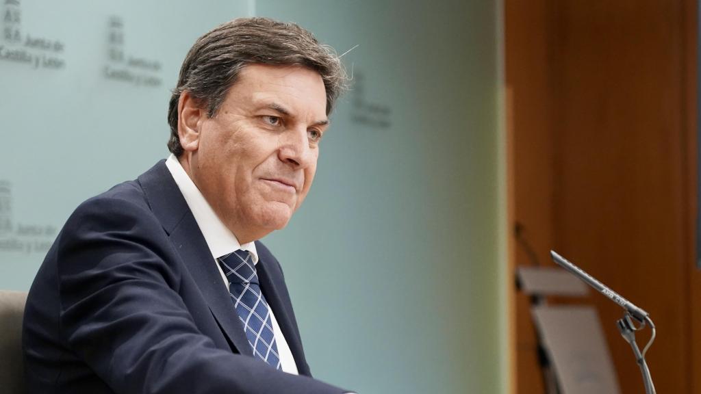 El portavoz de la Junta y consejero de Economía y Hacienda, Carlos Fernández Carriedo,