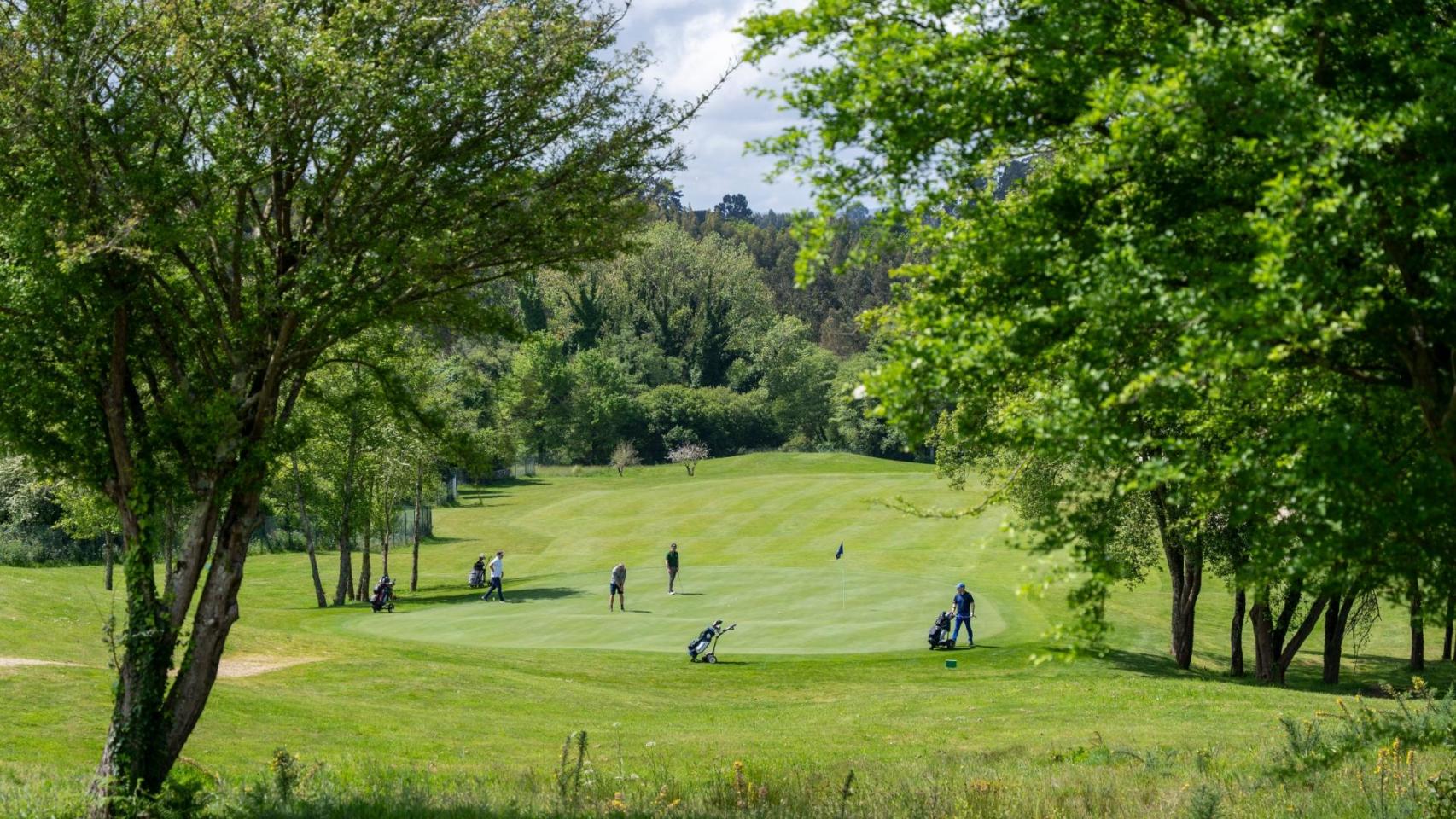 Golf Xaz, en Oleiros (A Coruña), tiene abiertas las inscripciones: así puedes vivir su experiencia