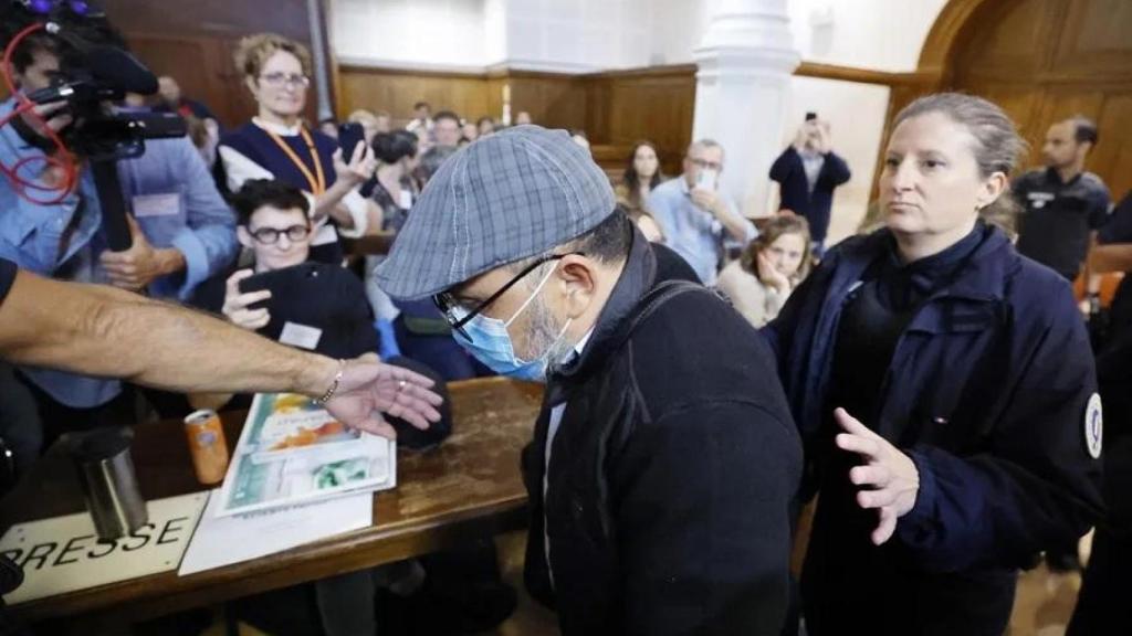 El acusado Husamettin Dogan comparece ante el tribunal penal de Gard, en Nimes (Francia).