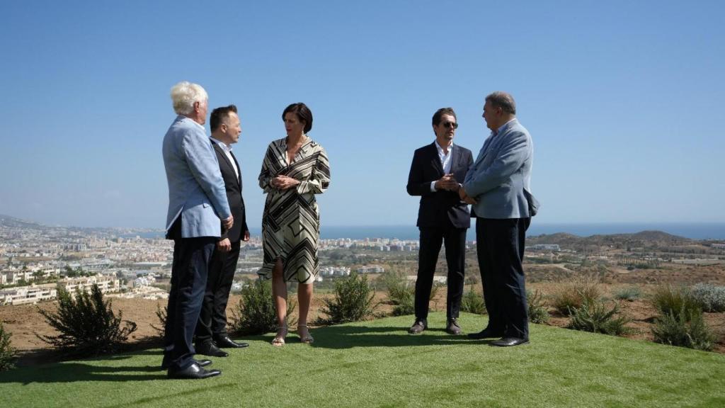 Imagen del acto de puesta de primera piedra.