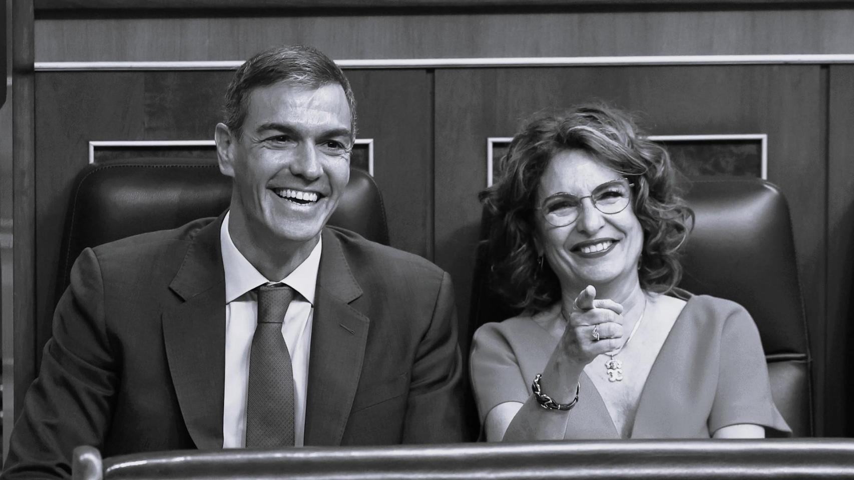 Pedro Sánchez y María Jesús Montero, este miércoles en el Congreso.