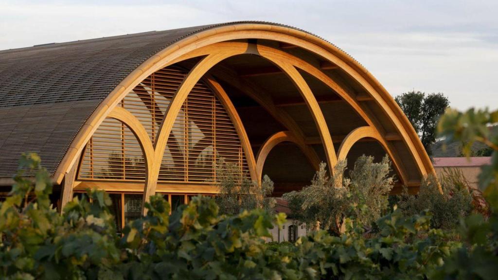 Bodegas Faustino, diseñada por Norma Foster.